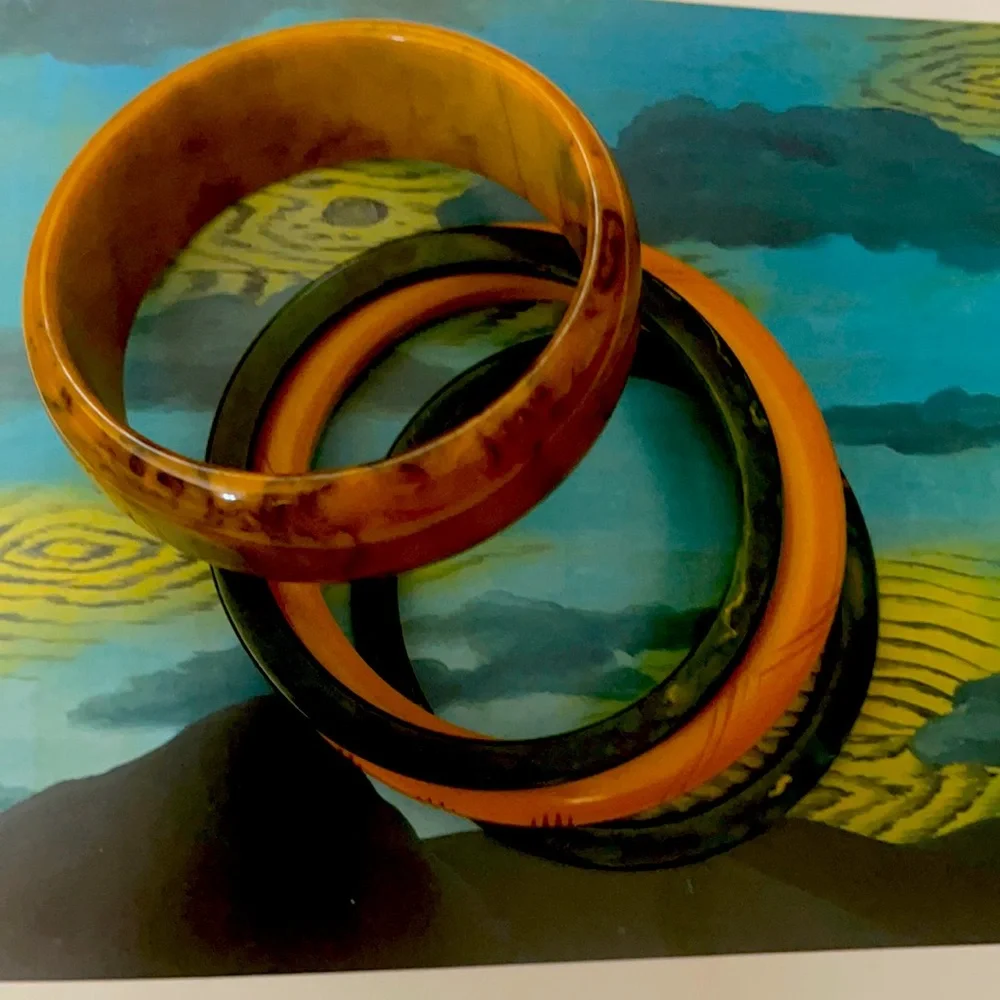 Vintage Bakelite Bangle Set - Picture 1 of 6